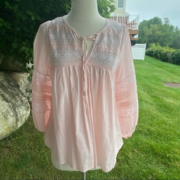 Velvet Evie Boho Lace Peasant Top - Picture 7 of 16